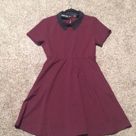 NEW Adorable Hot Topic burgundy skater dress - Picture 4 of 8